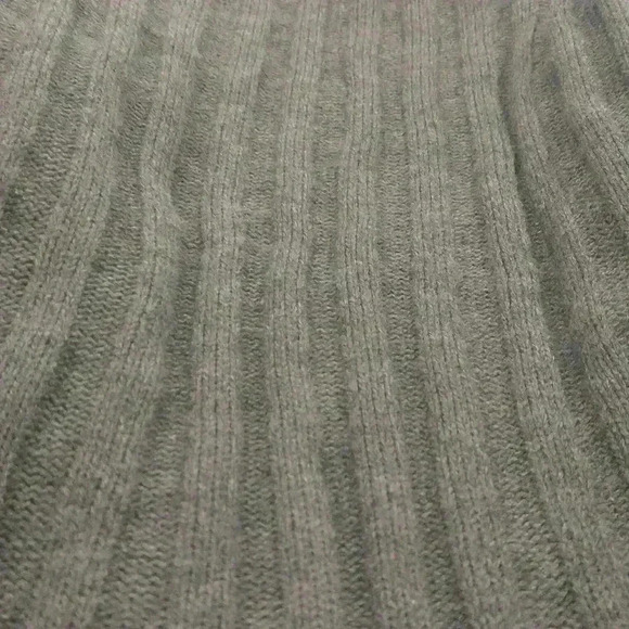 Carolyn Taylor Cardigan Sweater - Picture 7 of 9